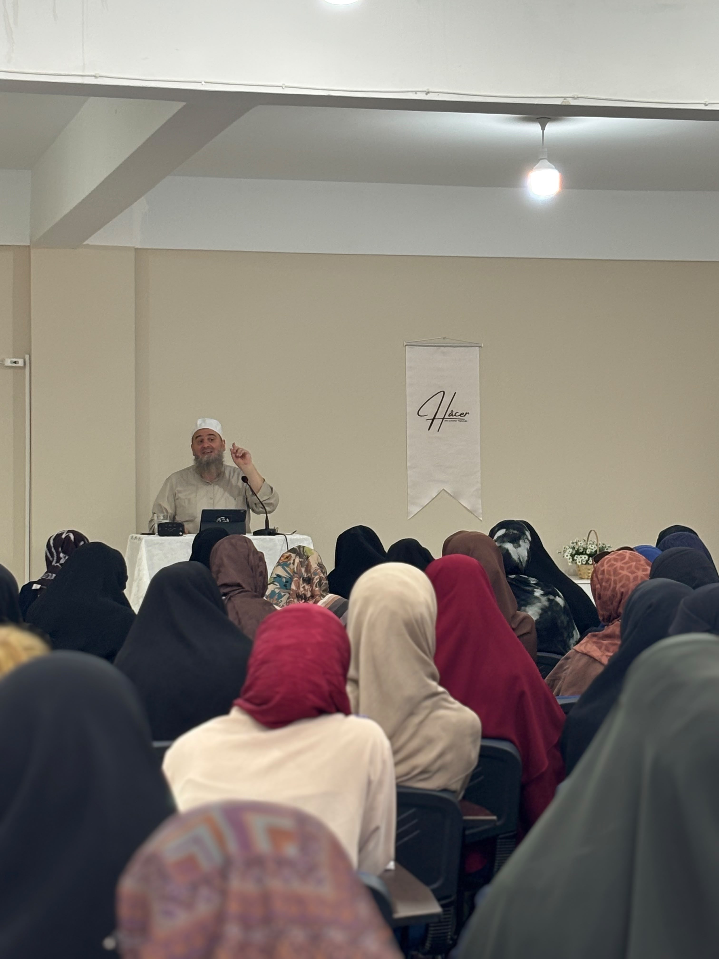 ''Eksilmeden Esnemek'' (Seminer) görseli 2