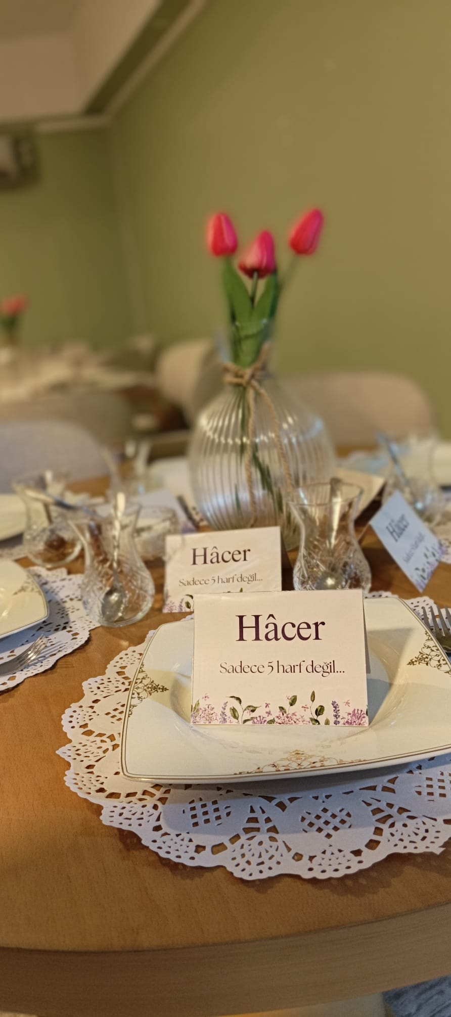 Dışarısı Fırtına İçerisi Hâcer görseli 5